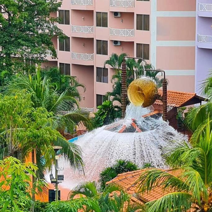 Lotus Desaru Beach Resort, 2 Bdrms, W/Splash Park Bandar Penawar Eksteriør bilde